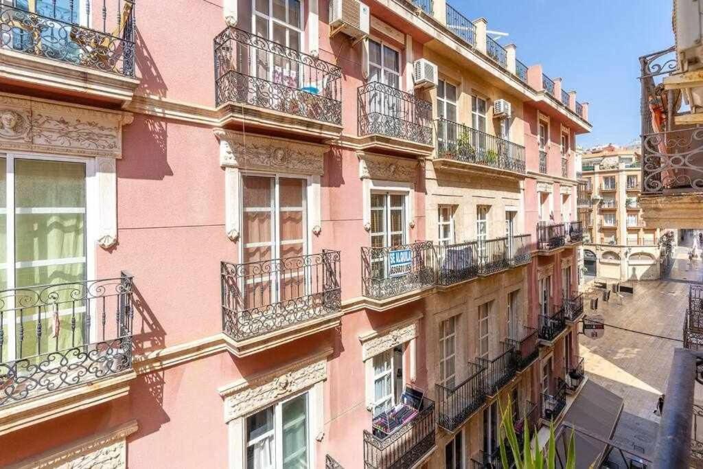 Dirdam Cascoantiguo -Roof Top -4 Min Playa Alicante Luaran gambar