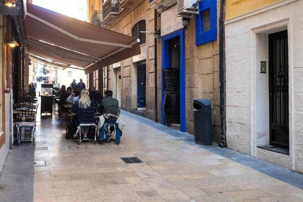 Dirdam Cascoantiguo -Roof Top -4 Min Playa Alicante Luaran gambar